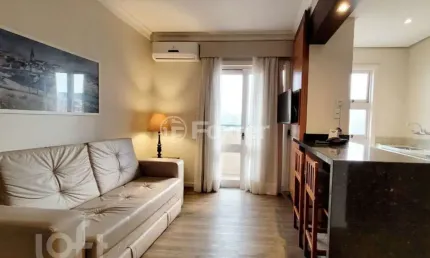 Apartamento com 1 quarto à venda na avenida independência, 811, independência, porto alegre, 54 m2 por r$ 450.000