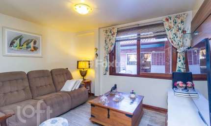 Casa com 5 quartos à venda na Rua Primeiro de Março, 721, Vila São José, Porto Alegre, 407 m2 por R$ 1.150.000