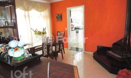 Casa com 3 quartos à venda na Rua Líbia, 141, Vila Ipiranga, Porto Alegre, 259 m2 por R$ 1.045.000
