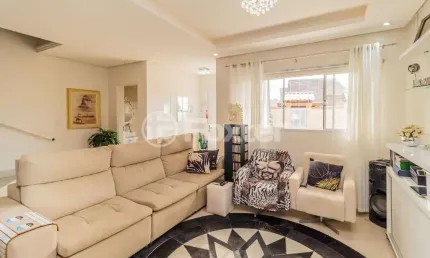 Casa comercial com 1 sala à venda na rua garruchos, 64, arquipélago, porto alegre, 197 m2 por r$ 650.000