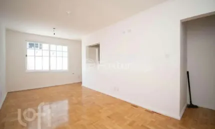 Apartamento com 2 quartos à venda na rua três de maio, 253, floresta, porto alegre, 66 m2 por r$ 330.000
