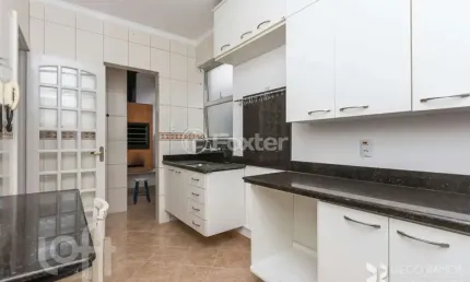 Apartamento com 3 quartos à venda na rua visconde do herval, 437, menino deus, porto alegre, 102 m2 por r$ 430.000