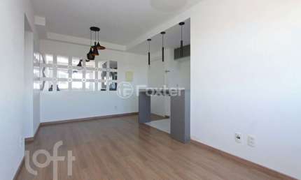 Apartamento com 3 quartos à venda na Rua Irmão Félix Roberto, 100, Humaitá, Porto Alegre, 65 m2 por R$ 360.000