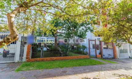 Casa com 4 quartos à venda na Rua General Rondon, 938, Tristeza, Porto Alegre, 200 m2 por R$ 840.000