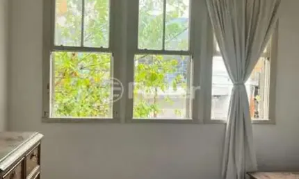 Apartamento com 3 quartos à venda na Rua Sete de Abril, 445, Floresta, Porto Alegre, 90 m2 por R$ 295.000