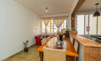 Apartamento com 3 quartos à venda na Avenida Bento Gonçalves, 1515, Santo Antônio, Porto Alegre, 66 m2 por R$ 400.000