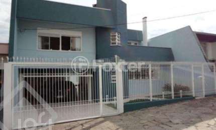 Casa com 3 quartos à venda na Rua Francisco Vitti, 311, Madureira, Caxias do Sul, 240 m2 por R$ 1.200.000