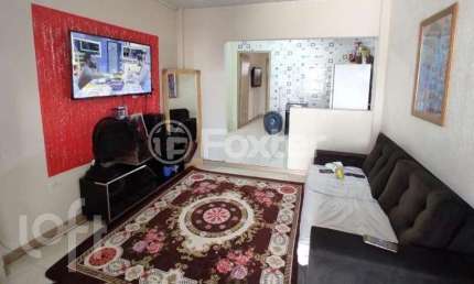 Casa com 3 quartos à venda na Rua Linos Moeller, 51, Parque Primavera, Esteio, 135 m2 por R$ 200.000