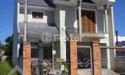 Casa com 3 quartos à venda na Rua Aluízio Palmeiro de Escobar, 75, São José, Canoas, 170 m2 por R$ 749.000