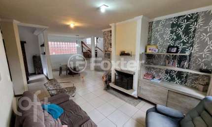 Casa com 4 quartos à venda na Rua Nazaré, 48, Nossa Senhora das Graças, Canoas, 232 m2 por R$ 1.200.000
