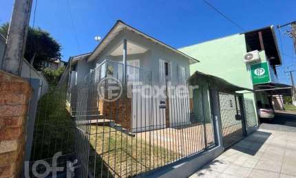 Casa com 4 quartos à venda na Avenida Imperatriz Leopoldina, 3273, Feitoria, São Leopoldo, 199 m2 por R$ 766.000