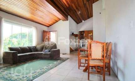 Casa com 3 quartos à venda na Rua Marco Aurélio Hidalgo, 53, Nossa Senhora das Graças, Canoas, 250 m2 por R$ 954.000