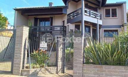 Casa com 3 quartos à venda na Rua André Michelon, 107, Cruzeiro, Caxias do Sul, 302 m2 por R$ 2.332.000
