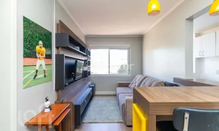 Apartamento com 1 quarto à venda na rua valparaíso, 1018, jardim botânico, porto alegre, 43 m2 por r$ 250.000
