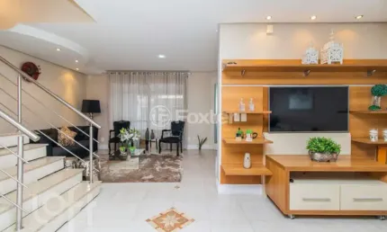 Casa com 3 quartos à venda na rua guilherme alves, 1357, partenon, porto alegre, 280 m2 por r$ 1.175.000