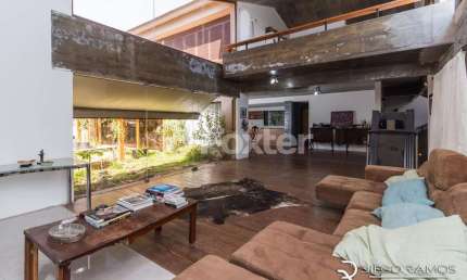 Casa com 4 quartos à venda na Travessa Hilário Kieling, 73, Tristeza, Porto Alegre, 450 m2 por R$ 2.500.000