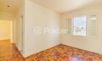 Apartamento com 2 quartos à venda na rua santa cecília, 1315, santa cecília, porto alegre, 63 m2 por r$ 300.000