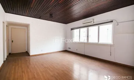 Apartamento com 3 quartos à venda na Avenida Independência, 687, Independência, Porto Alegre, 110 m2 por R$ 479.750