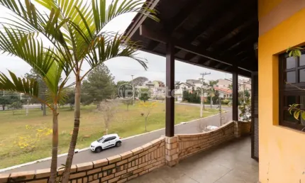 Casa comercial com 2 salas à venda na Rua das Petúnias, 156, Estância Velha, Canoas, 405 m2 por R$ 1.985.500