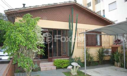 Casa com 4 quartos à venda na Rua Nazareth, 470, Bom Jesus, Porto Alegre, 130 m2 por R$ 382.850