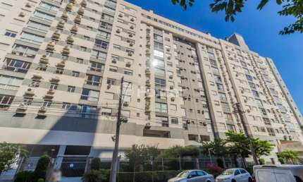 Apartamento com 2 quartos à venda na Rua Bezerra de Menezes, 623, Passo da Areia, Porto Alegre, 63 m2 por R$ 595.000