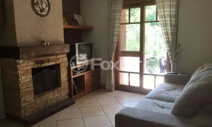 Casa em condomínio fechado com 3 quartos à venda na Rua Pinus, 85, São Lucas, Viamão, 196 m2 por R$ 635.000