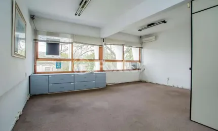 Sala comercial com 1 sala à venda na Rua Doutora Rita Lobato, 191, Praia de Belas, Porto Alegre, 41 m2 por R$ 118.250