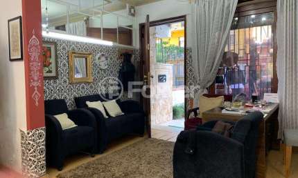 Casa comercial com 1 sala à venda na Avenida Mercedes, 156, Floresta, Porto Alegre, 234 m2 por R$ 1.444.000