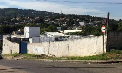 Terreno comercial à venda na Rua Doutor Mário Totta, 3129, Tristeza, Porto Alegre, 1210 m2 por R$ 1.000.000