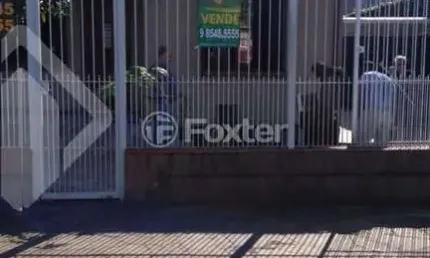 Casa com 3 quartos à venda na rua toroquá, 388, passo da areia, porto alegre, 160 m2 por r$ 650.000