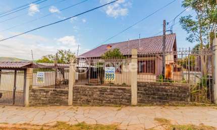 Casa com 4 quartos à venda na Via Um, 368, Jardim Carvalho, Porto Alegre, 160 m2 por R$ 500.000