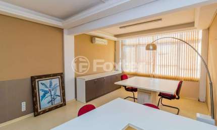 Sala comercial com 1 sala à venda na Rua Vigário José Inácio, 368, Centro Histórico, Porto Alegre, 48 m2 por R$ 126.000