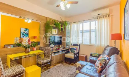 Apartamento com 2 quartos à venda na Rua Santa Cecília, 1315, Santa Cecília, Porto Alegre, 51 m2 por R$ 275.000