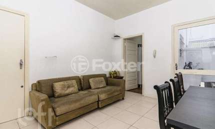Apartamento com 2 quartos à venda na Rua Felicíssimo de Azevedo, 380, Auxiliadora, Porto Alegre, 67 m2 por R$ 240.000