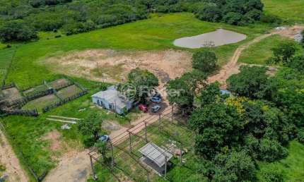 Fazenda à venda na Avenida dos Funcionários, 1600, Passo das Pedras, Gravataí, 1230000 m2
