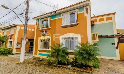 Casa em condomínio fechado com 3 quartos à venda na Rua Tenente Ary Tarrago, 1720, Jardim Itu Sabará, Porto Alegre, 82 m2 por R$ 360.000