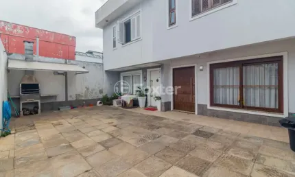 Casa com 3 quartos à venda na Avenida Alberto Pasqualini, 492, Jardim Itu Sabará, Porto Alegre, 92 m2 por R$ 500.000