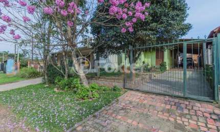 Casa com 4 quartos à venda na Rua do Jesuíno, 496, Lageado, Porto Alegre, 70 m2 por R$ 285.000
