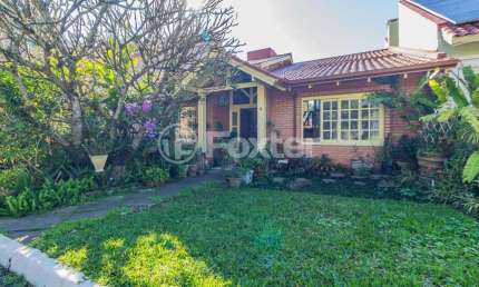 Casa em condomínio fechado com 4 quartos à venda na Rua Tocantins, 869, Lomba do Pinheiro, Porto Alegre, 212 m2 por R$ 895.000