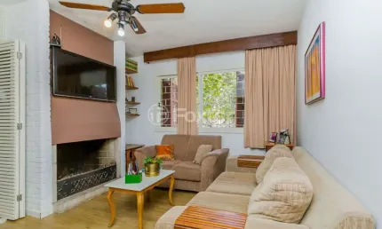 Casa com 3 quartos à venda na avenida clemenciano barnasque, 702, teresópolis, porto alegre, 172 m2 por r$ 660.000