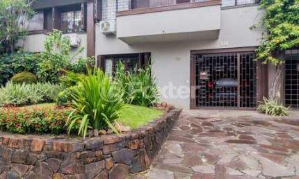 Casa em condomínio fechado com 3 quartos à venda na Rua Desembargador Espiridião de Lima Medeiros, 308, Três Figueiras, Porto Alegre, 179 m2 por R$ 1.699.000