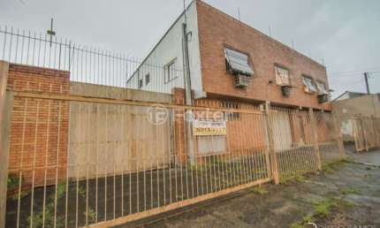 Barracão / Galpão / Depósito com 10 salas à venda na Rua Conselheiro Travassos, 318, São Geraldo, Porto Alegre, 1500 m2 por R$ 4.255.000