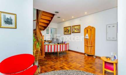 Casa com 4 quartos à venda na Rua Washington Luiz, 342, Centro Histórico, Porto Alegre, 220 m2 por R$ 950.000