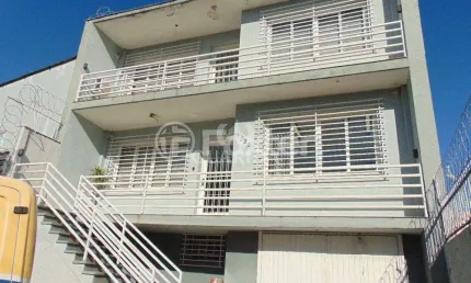 Casa com 4 quartos à venda na Avenida Professor Oscar Pereira, 1323, Azenha, Porto Alegre, 300 m2 por R$ 1.103.520