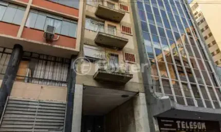 Apartamento com 3 quartos à venda na rua coronel vicente, 408, centro histórico, porto alegre, 43 m2 por r$ 320.000