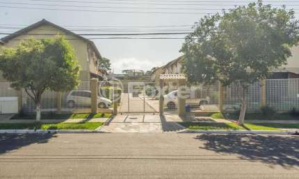 Casa com 2 quartos à venda na Rua Ney da Gama Ahrends, 179, Morro Santana, Porto Alegre, 80 m2 por R$ 310.000
