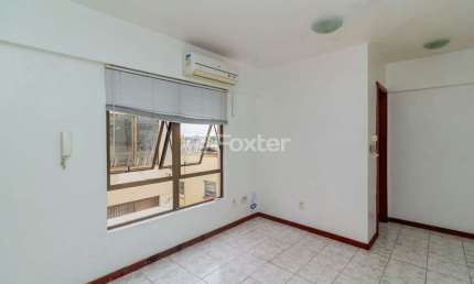 Sala comercial com 1 sala à venda na Rua Sport Club São José, 54, Passo da Areia, Porto Alegre, 17 m2 por R$ 80.500