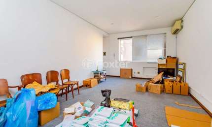 Sala comercial com 1 sala à venda na Rua João Guimarães, 31, Santa Cecília, Porto Alegre, 55 m2 por R$ 200.000