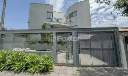 Casa com 3 quartos à venda na rua delfino riet, 461, santo antônio, porto alegre, 443 m2 por r$ 2.840.500
