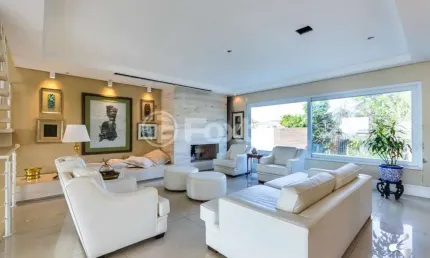 Casa com 3 quartos à venda na rua doutor galdino nunes vieira, 220, jardim itu sabará, porto alegre, 352 m2 por r$ 2.460.000